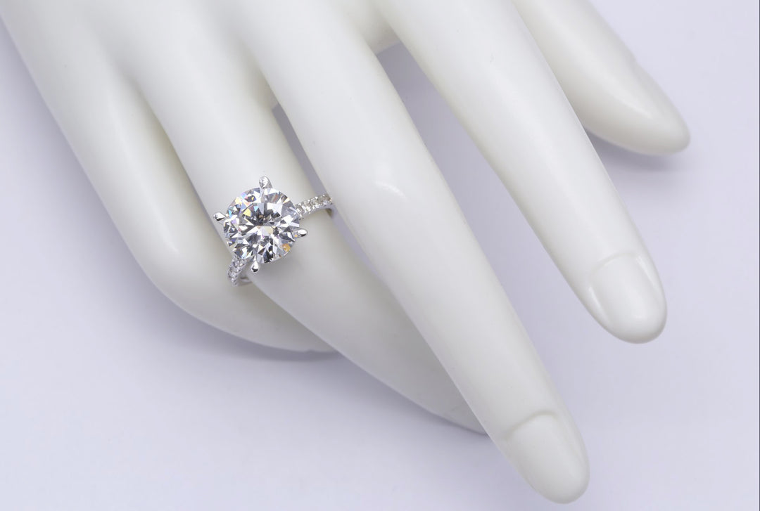 Exquisite 3 Carat Brilliant-Cut, Solitaire with Accented Side Stones, Lab-Grown Diamond Engagement Ring, 18K White Gold