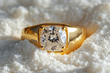 Chunky Engagement Rings: The Bold Bridal Jewelry Trend of 2025